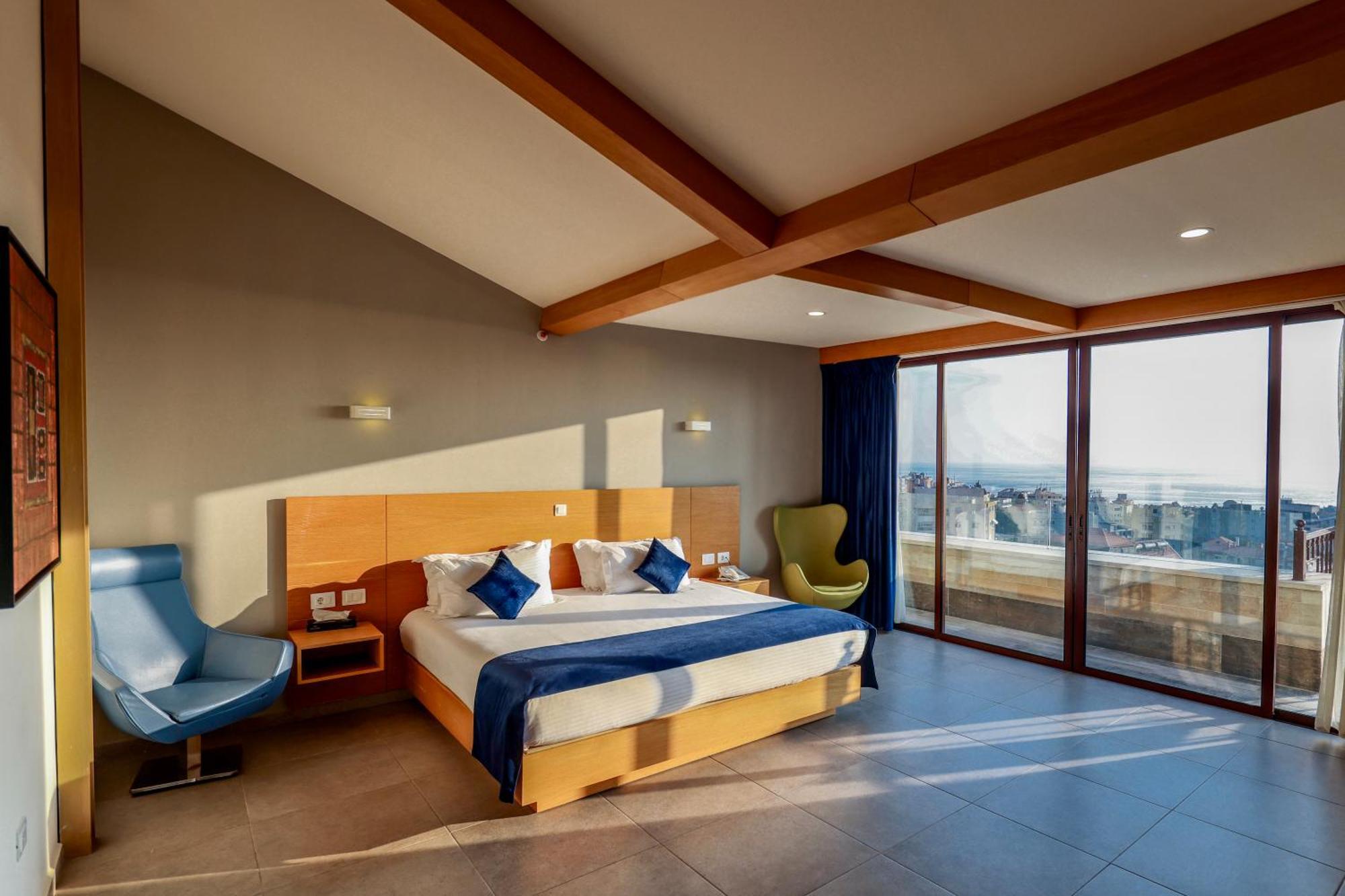 Majestic Byblos Grand Hotel Екстериор снимка
